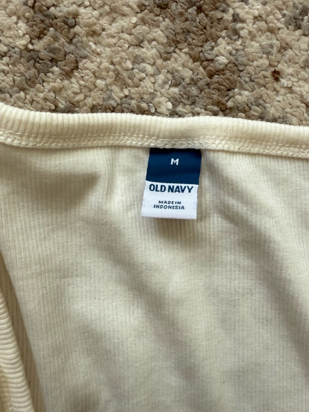 Old Navy Ruffle Ribbed Tank Medium - Picture 4 of 7